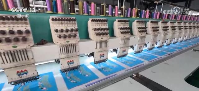 头并进 新品添巧思催热“年经济”新热力新葡京“创意+科技”“传统+新潮”齐(图4)