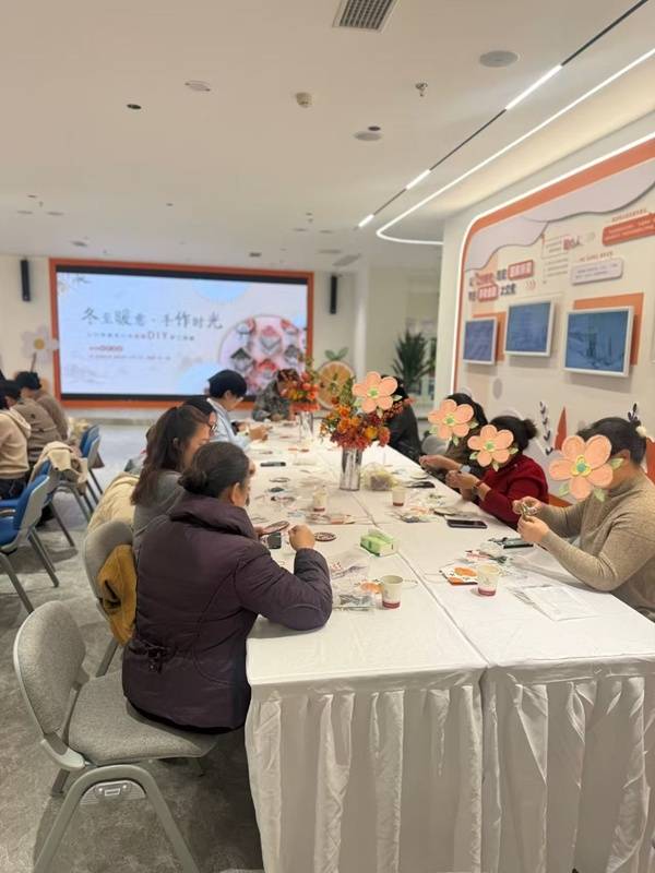 至暖意·手作时光”民族风冰箱贴DIY沙龙